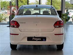 Kia Pegas